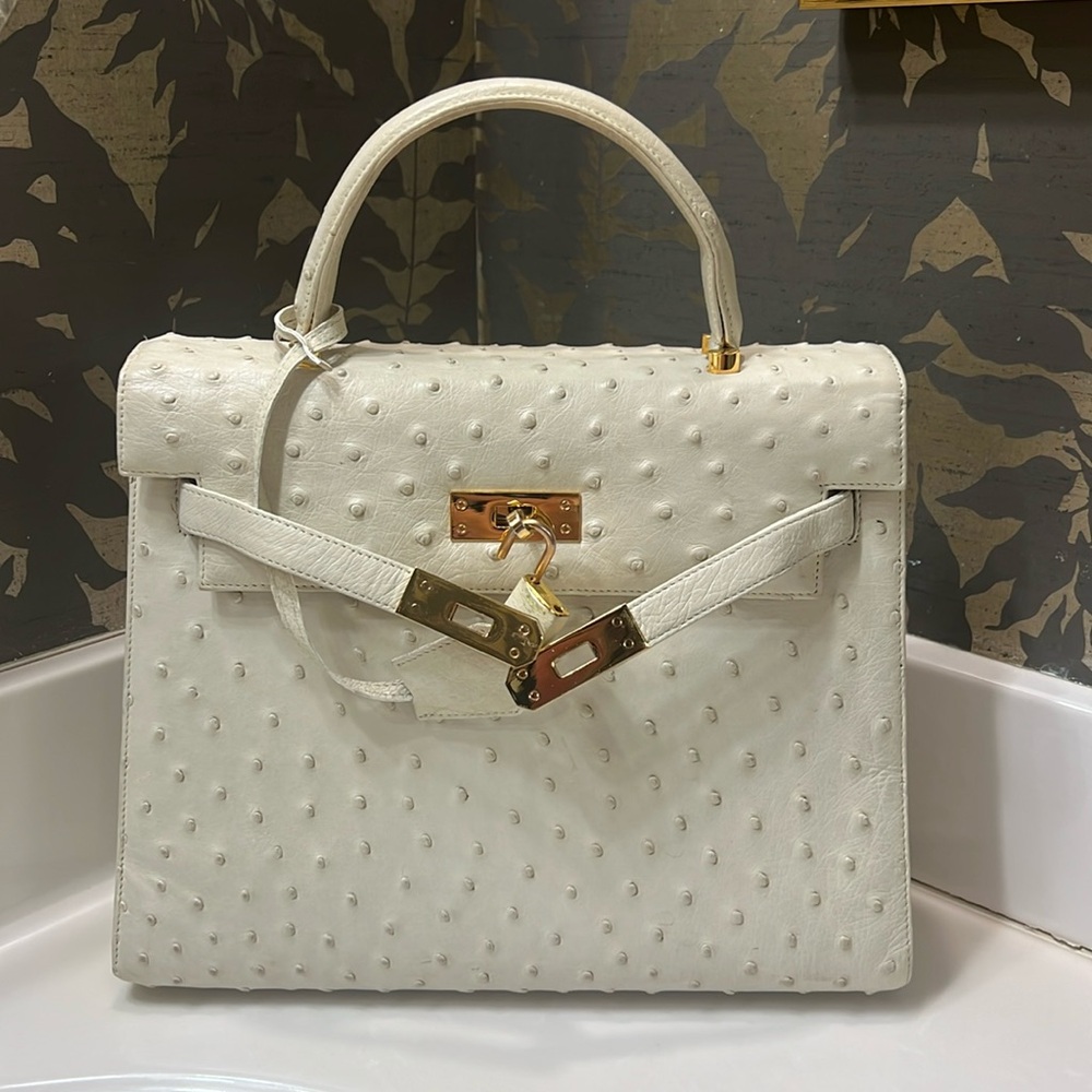 Genuine ostrich bag in off white